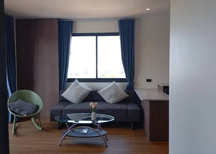 โรงแรม The Richer *